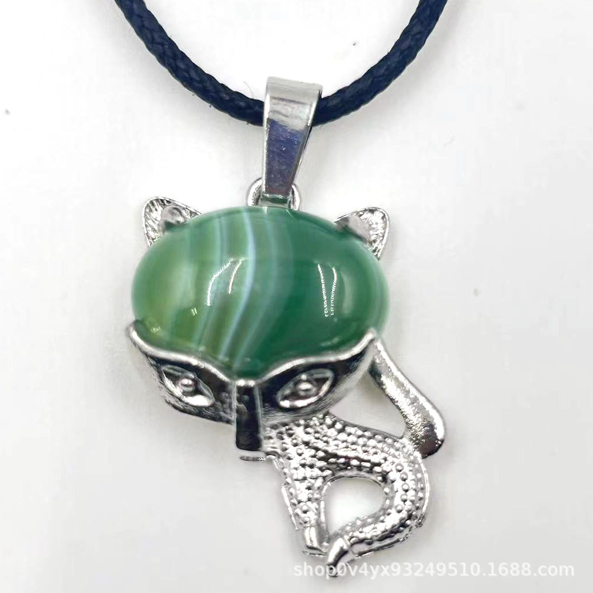 緑の縞模様の瑪瑙