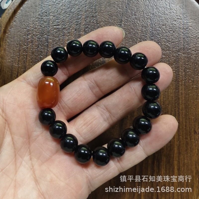 ブラックビーズレッドメノウバケットビーズ