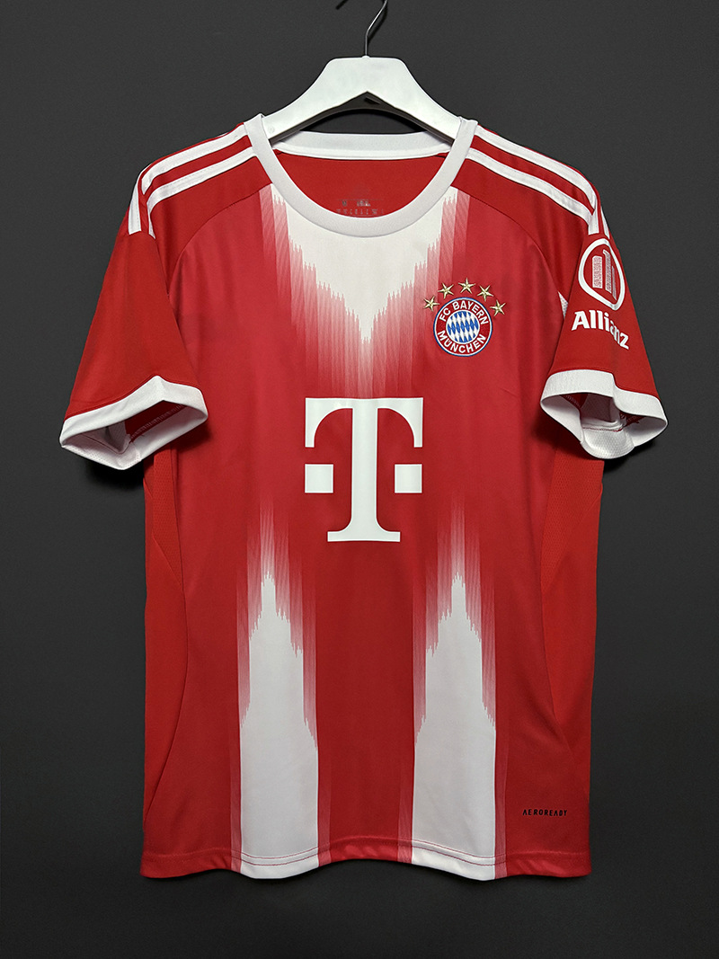 25-26 バイエルンのホームコート