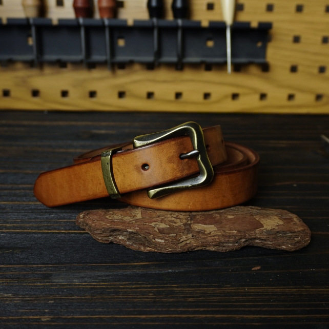 カーキ色3cm幅4mm厚