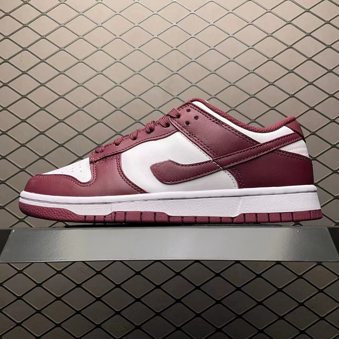 DUNK ホワイトワインレッド