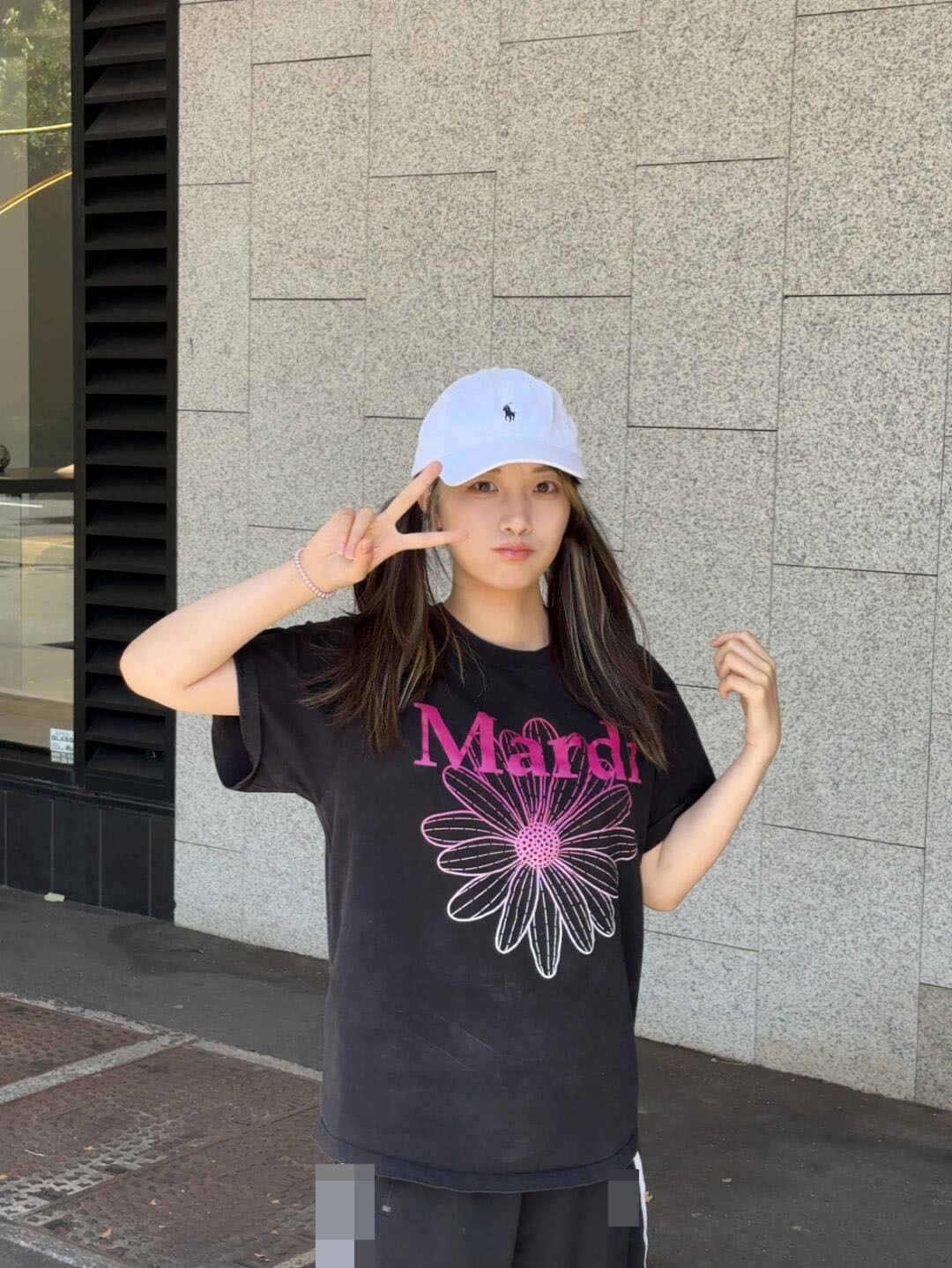 半袖黒赤白グラデーション