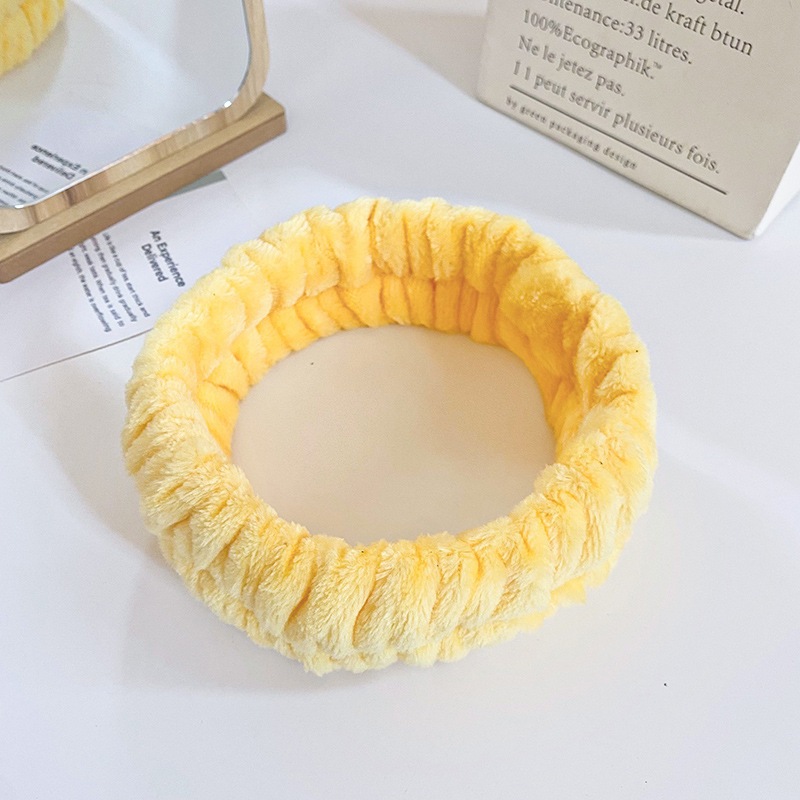 黄色のヘアゴム