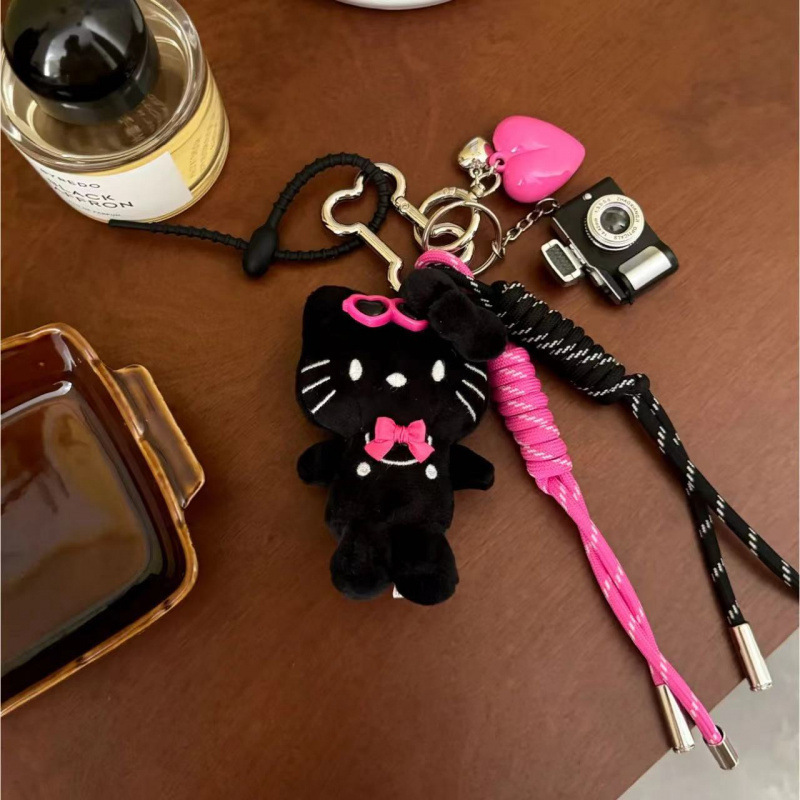 赤と黒の子猫人形 M スタイル ペンダント