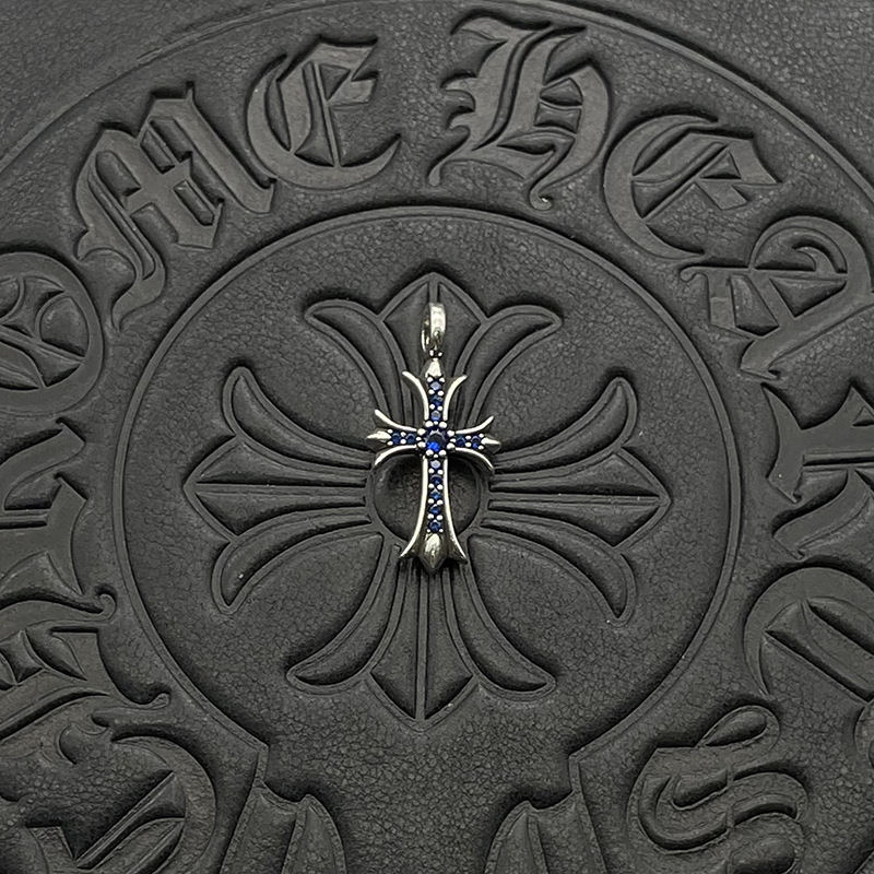 CX085 オールドラージクロス ブルーダイヤモンド(約33×16.5mm)