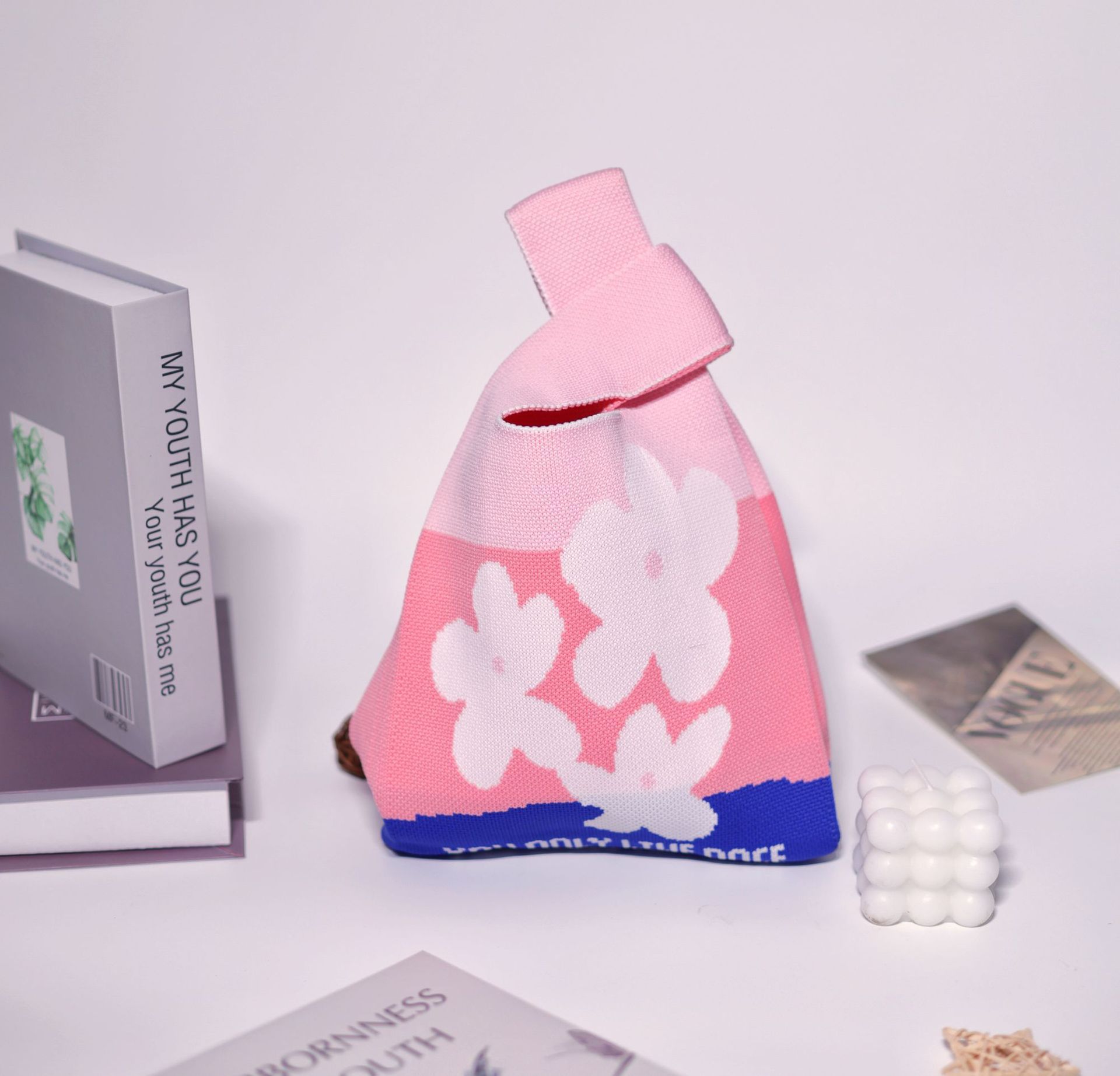 3つの花 - ピンク