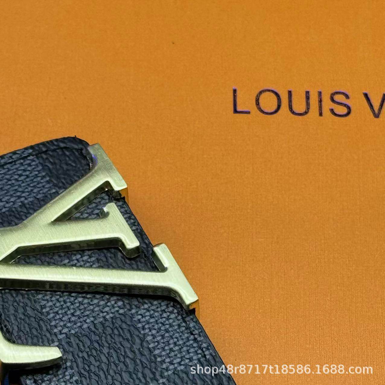 ブラックチェックゴールドバックル