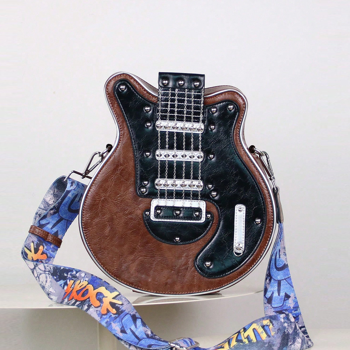 ブラウン-ラージ