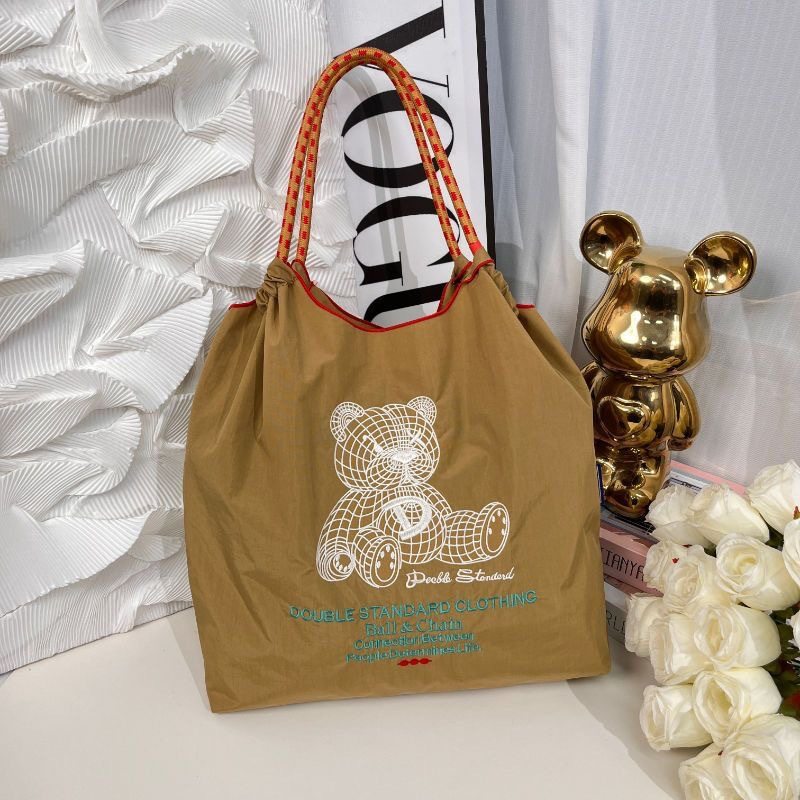 モデリングベア カーキ (ストラップは付属しません)