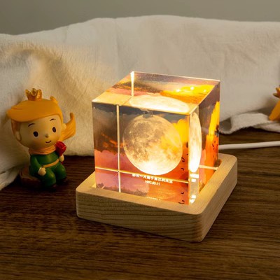 カスタム立方体が生まれた日の月 (星の金) カラープリント