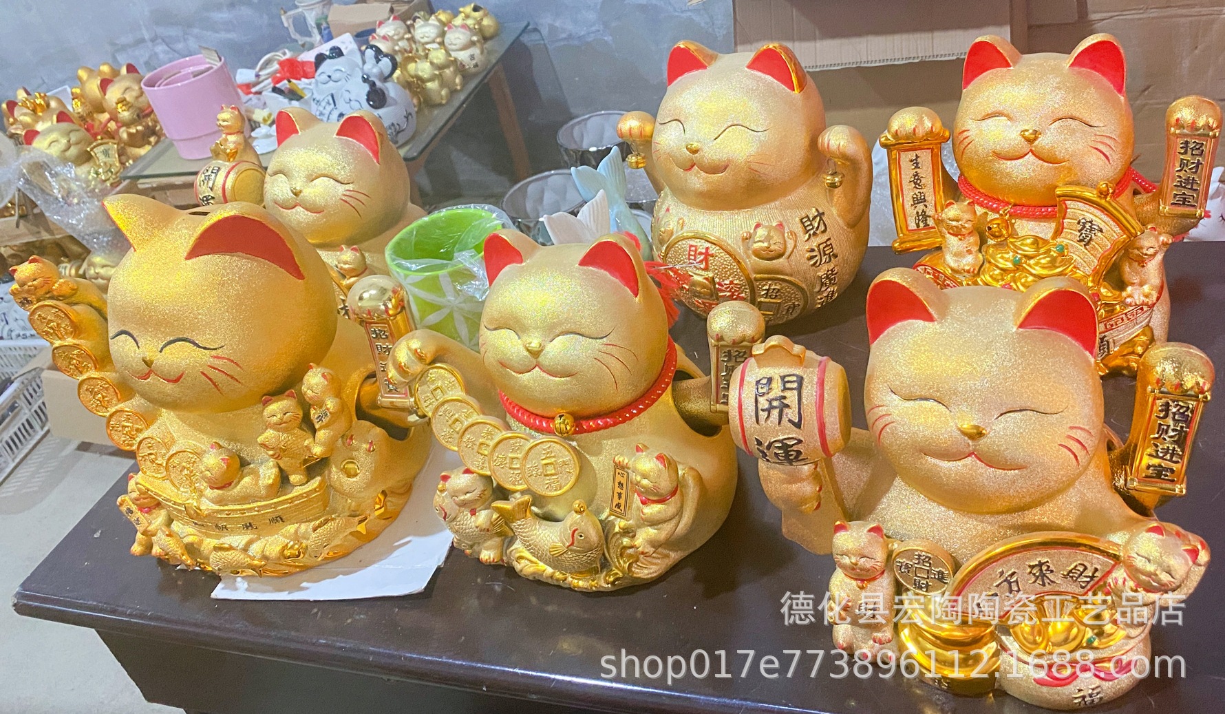 招き猫12个入り25cm高さ