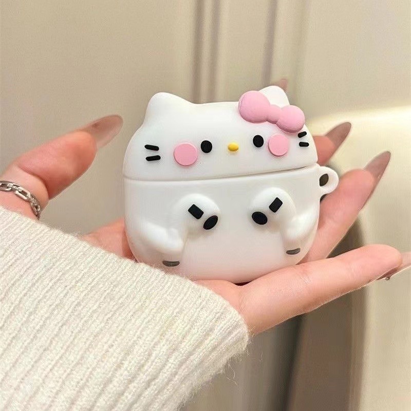 ヘッドフォンを持っている猫にはカラビナが付いています