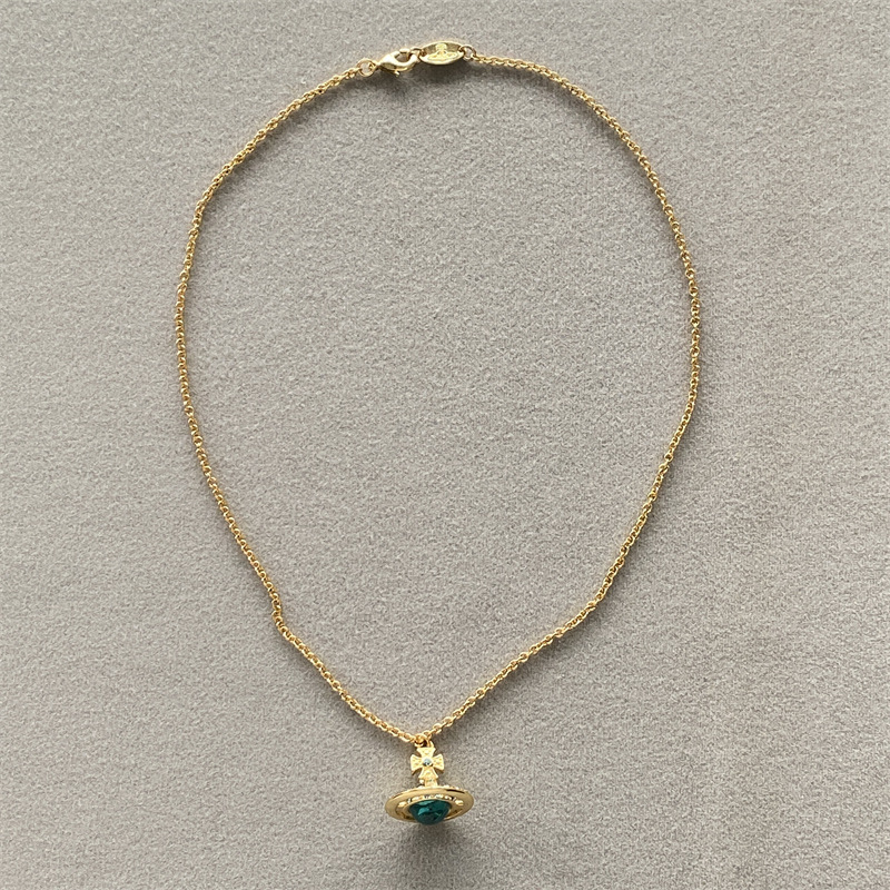 ゴールドブルーネックレス