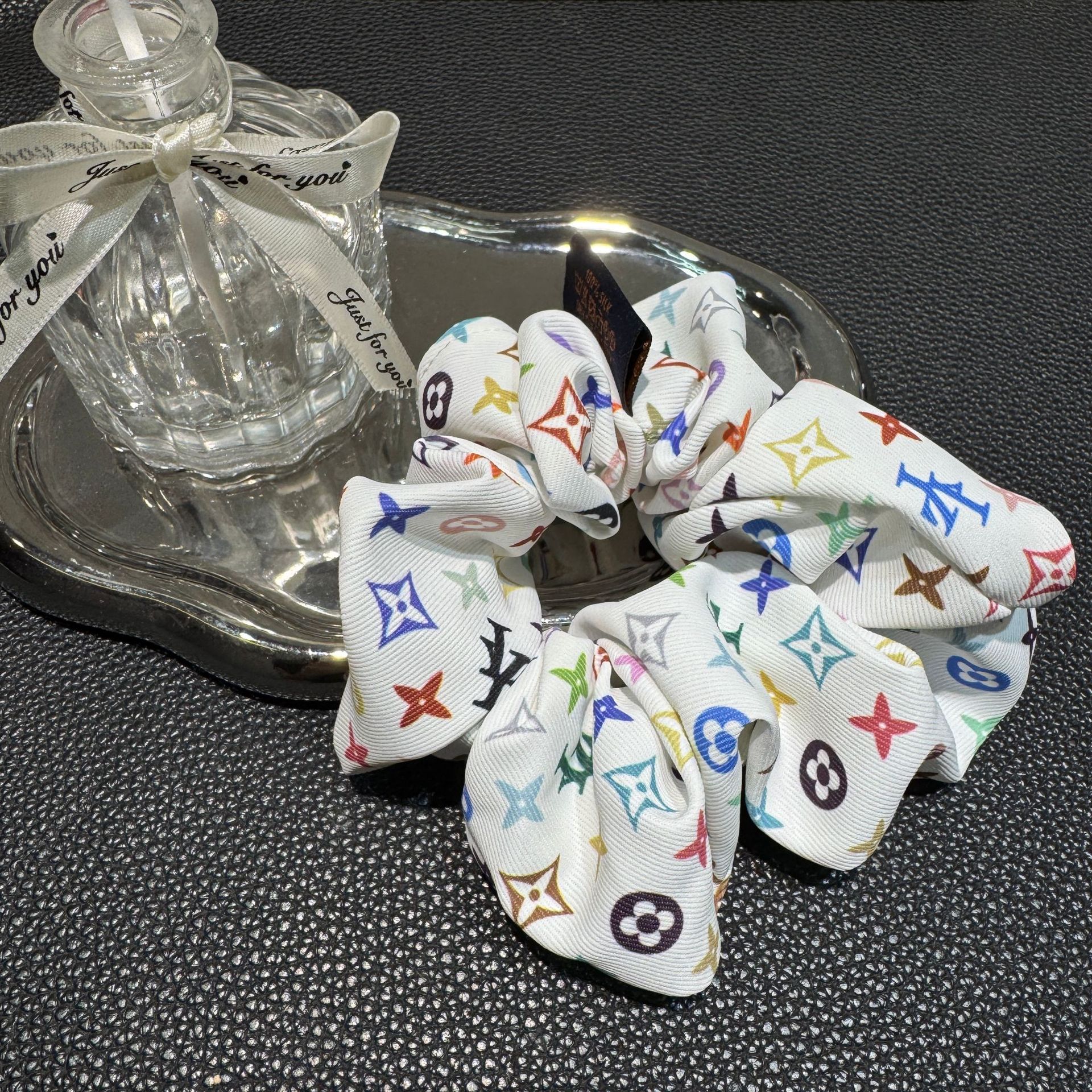 ホワイトトリコロールキャンディーカラー