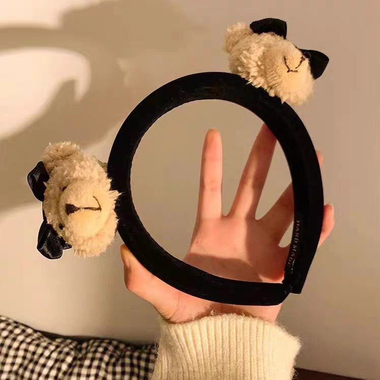 8#リボン付きくまさん 黒色ふわふわヘアバンド