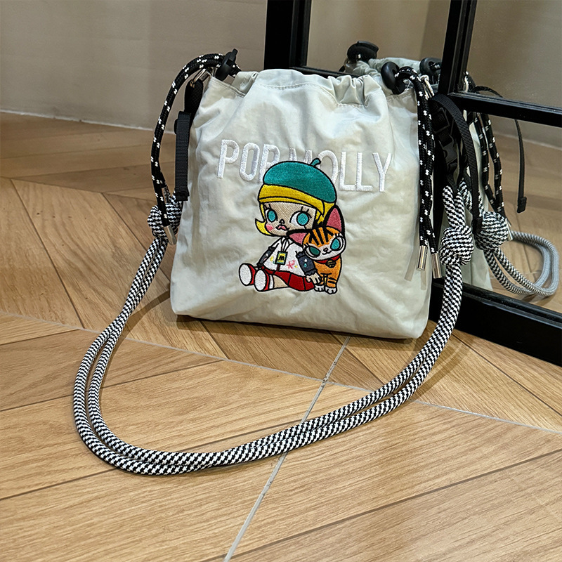 浅灰茉莉宠物