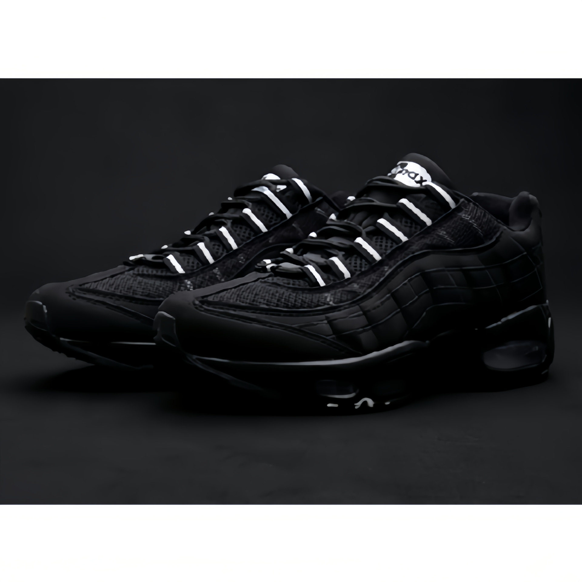 95 モデル - 40-46 - 黒と白の靴ひも