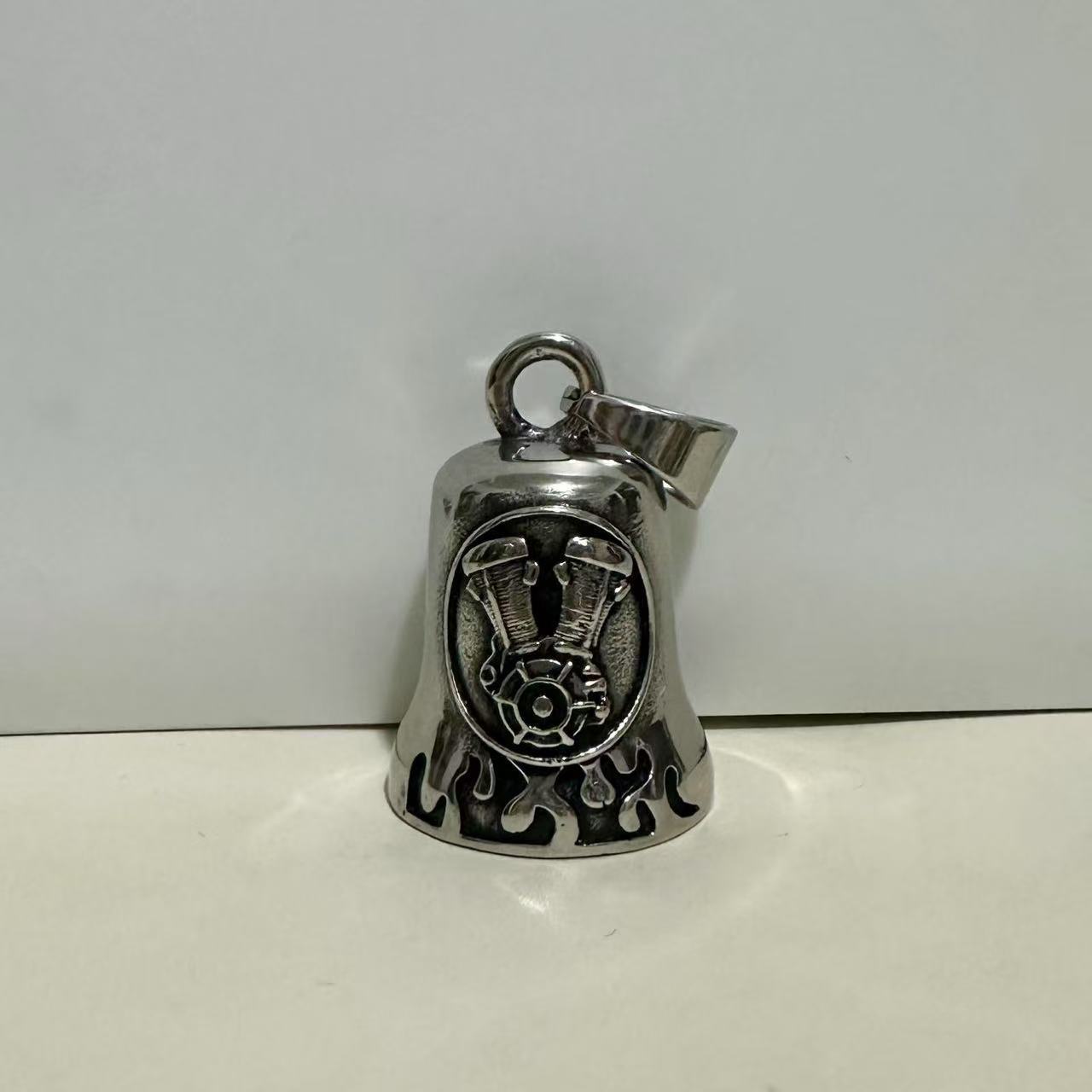 ハーレーベル シングルペンダント