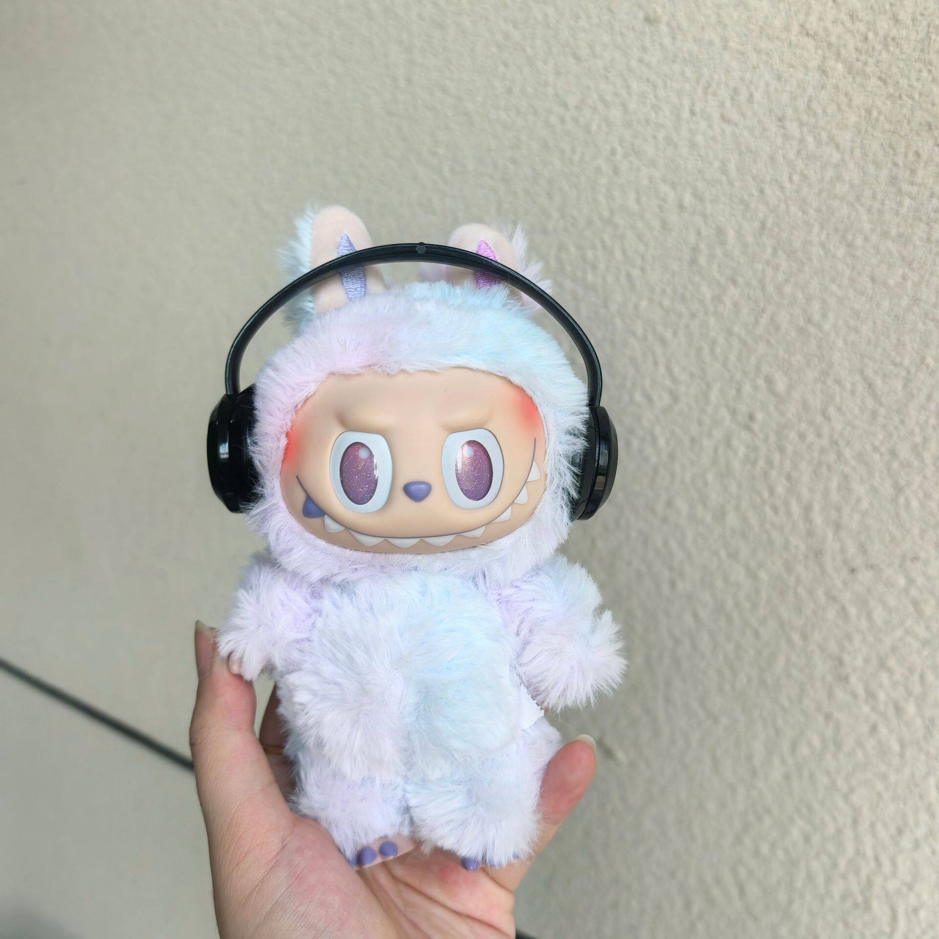 黒のヘッドフォン