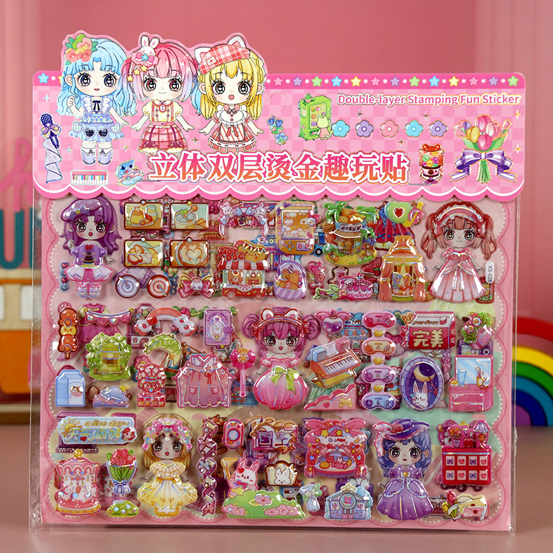 28人の女の子がドレスアップ