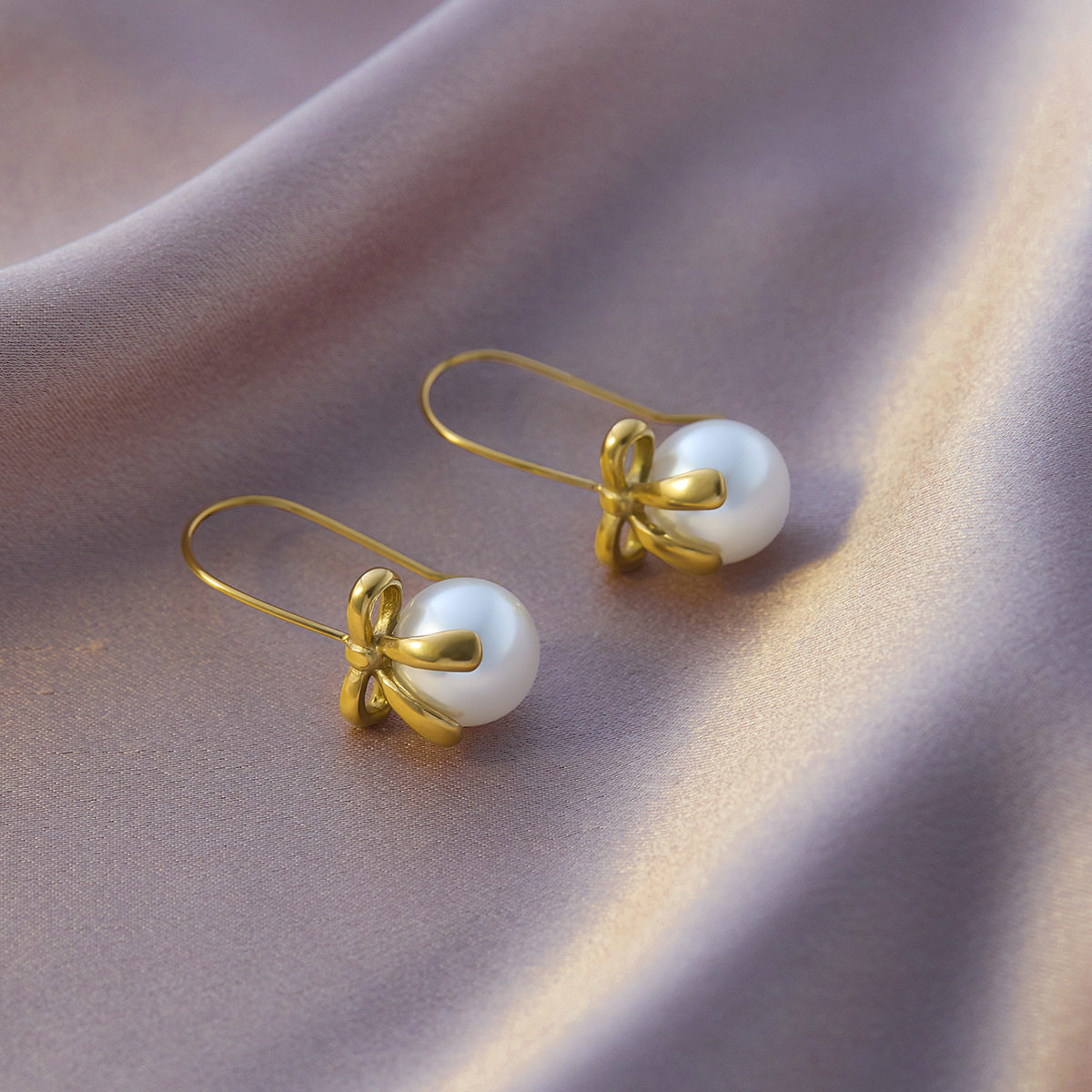 リボンパールイヤーフック