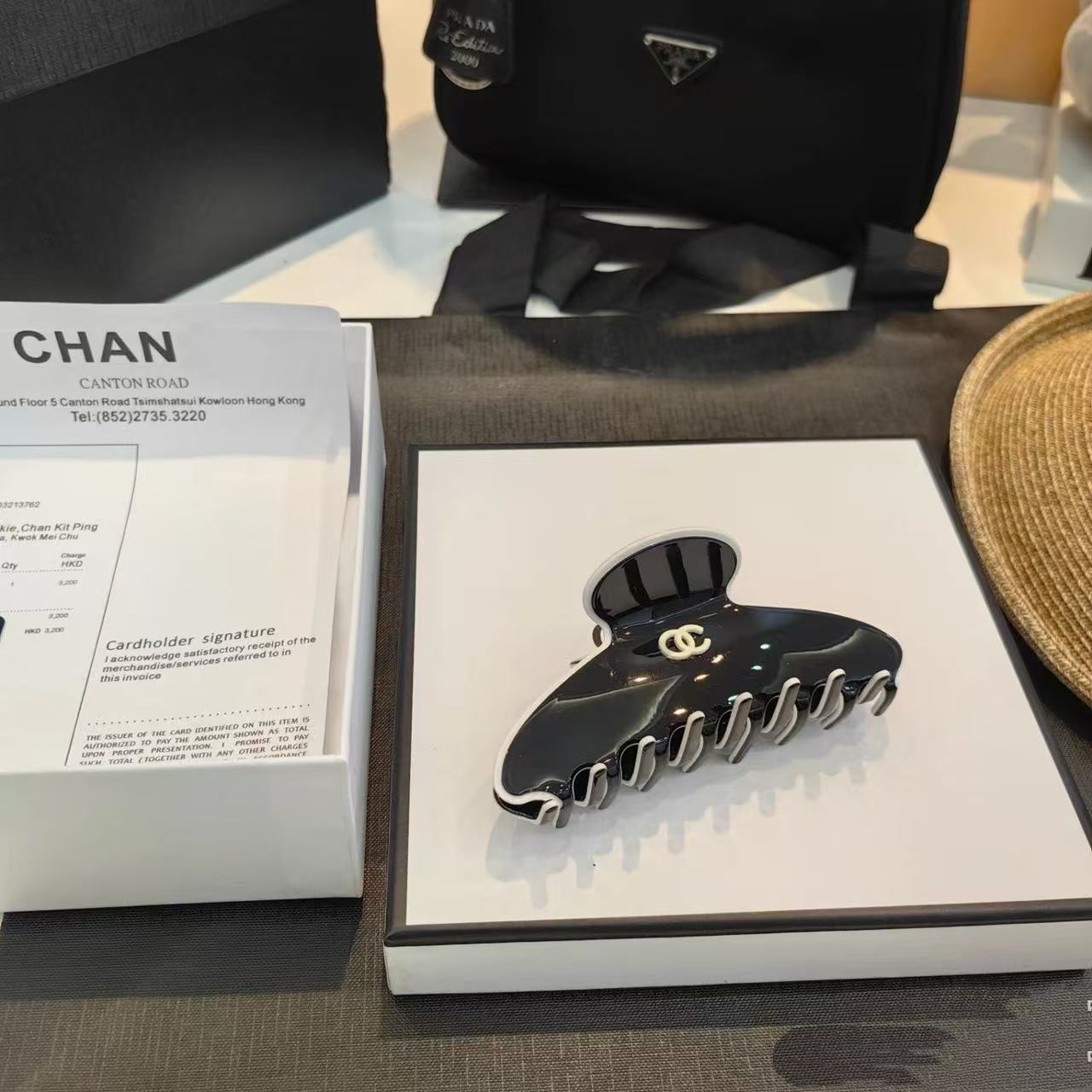 C小文字黒グリッパー