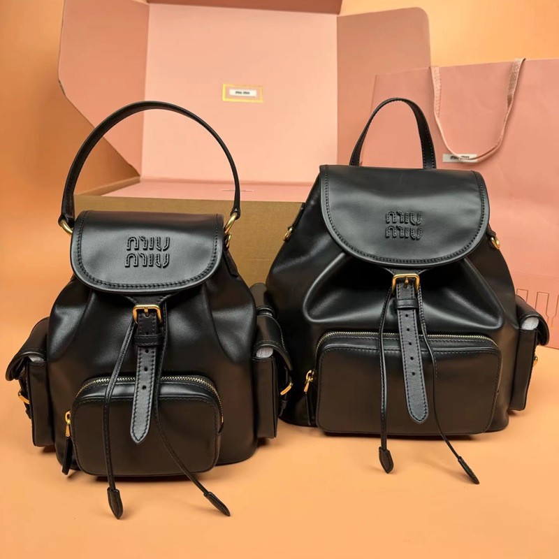 レザーブラック