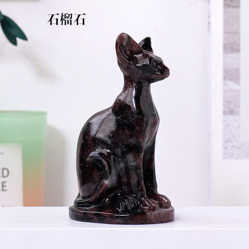 ガーネット台座付き