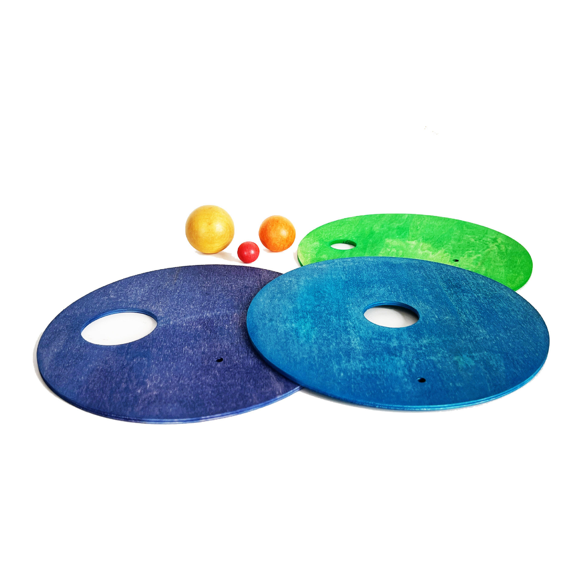 青、緑、紫の丸い丸い石（八角形の川を渡る石を除く）