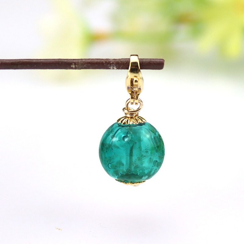 ピーコックブルー夜光エッセンシャルオイルビーズペンダント（ロブスタークラスプ）