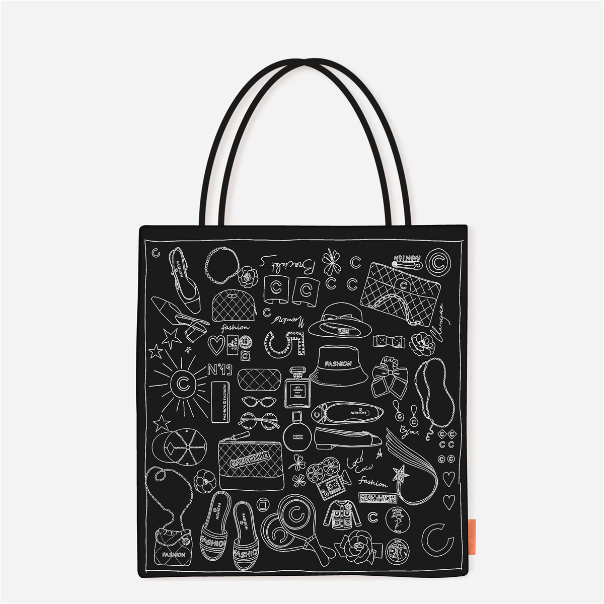 黒のスケッチ服