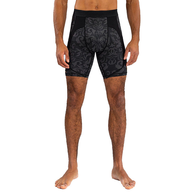 C01 タイトショーツ