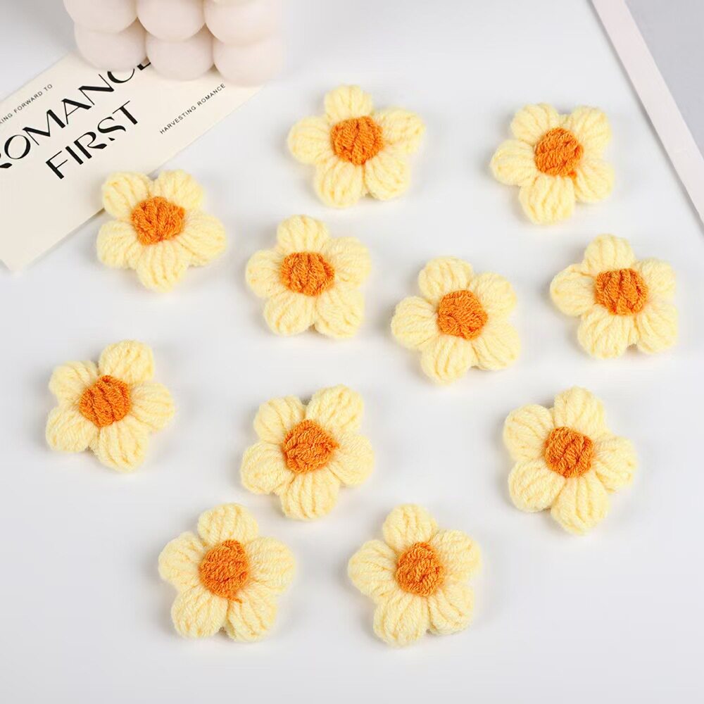 ブローチ パフフラワー イエロー