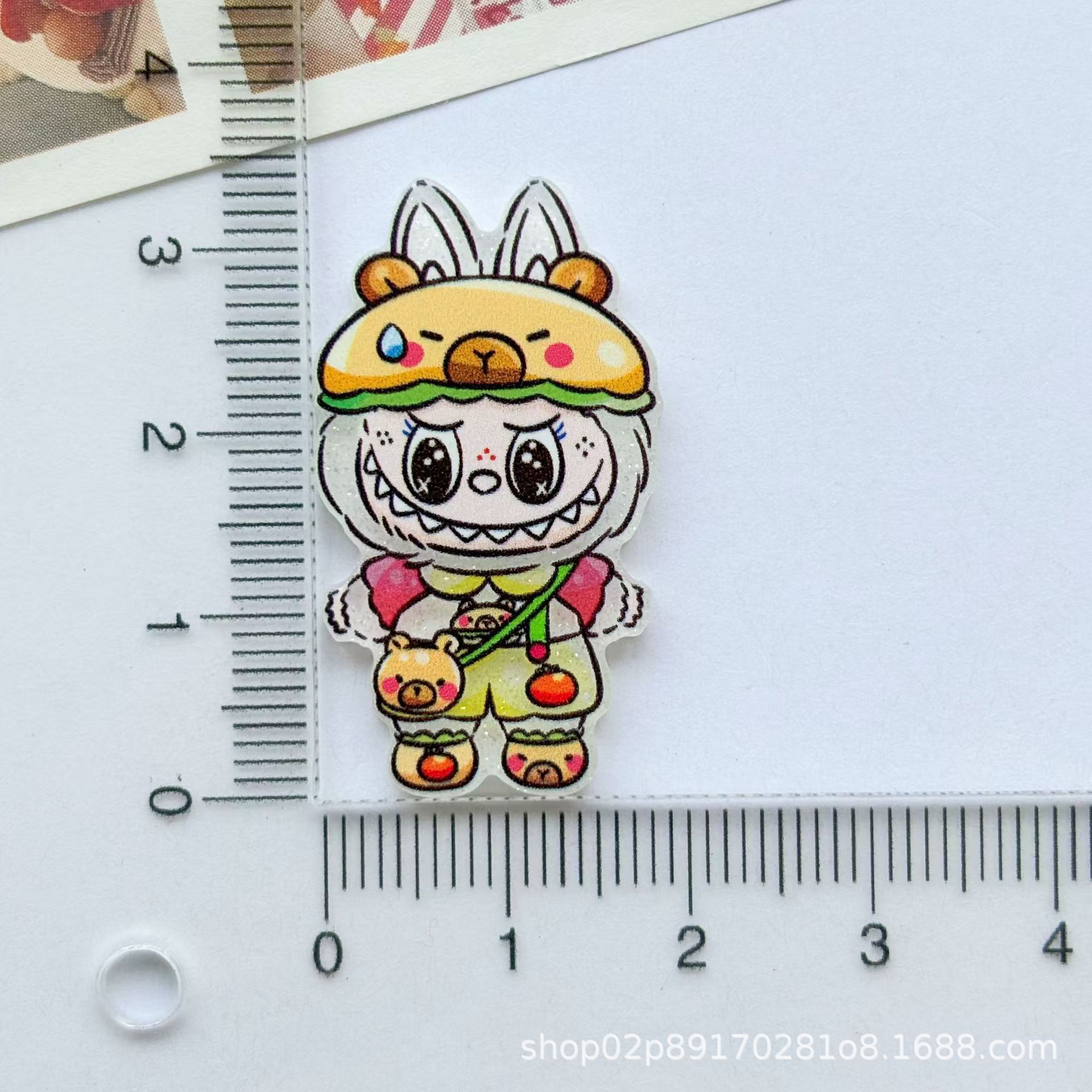 カピ 1.9*3.4CM