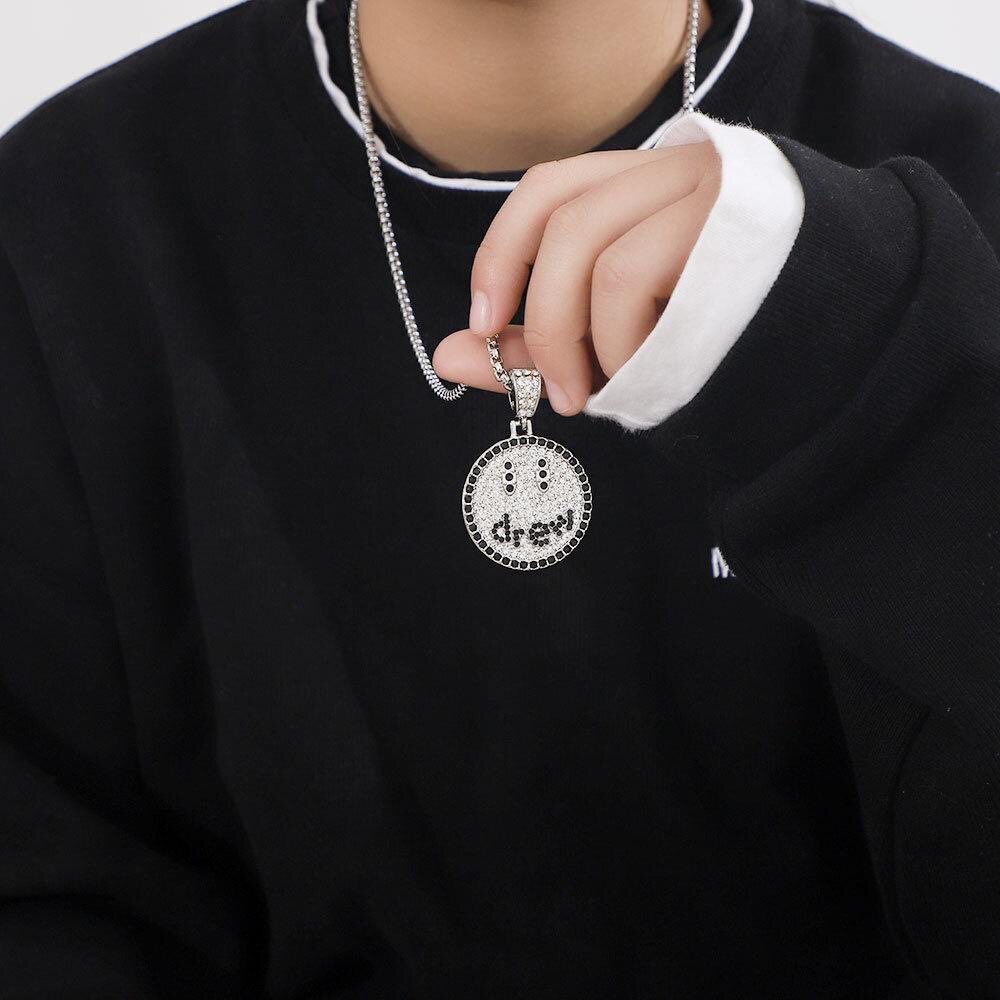 Xl 0243笑顔とスチールチェーン