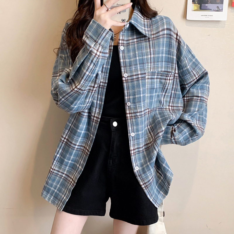 ネイビーブルー