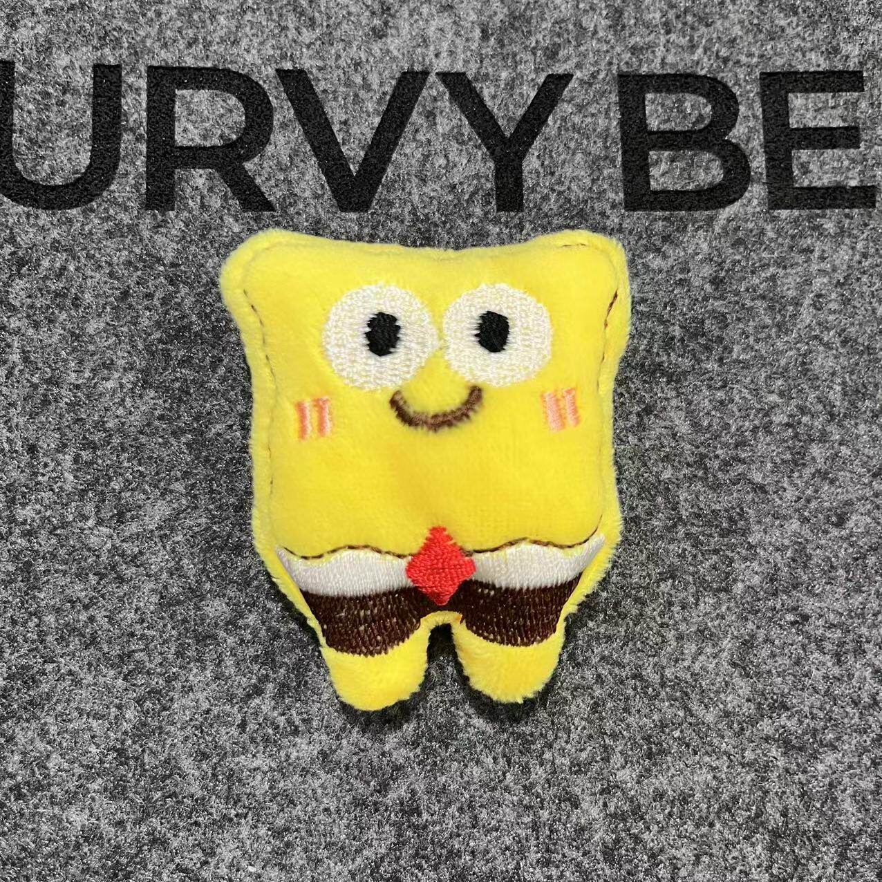 全身スポンジボブ【ブローチ】