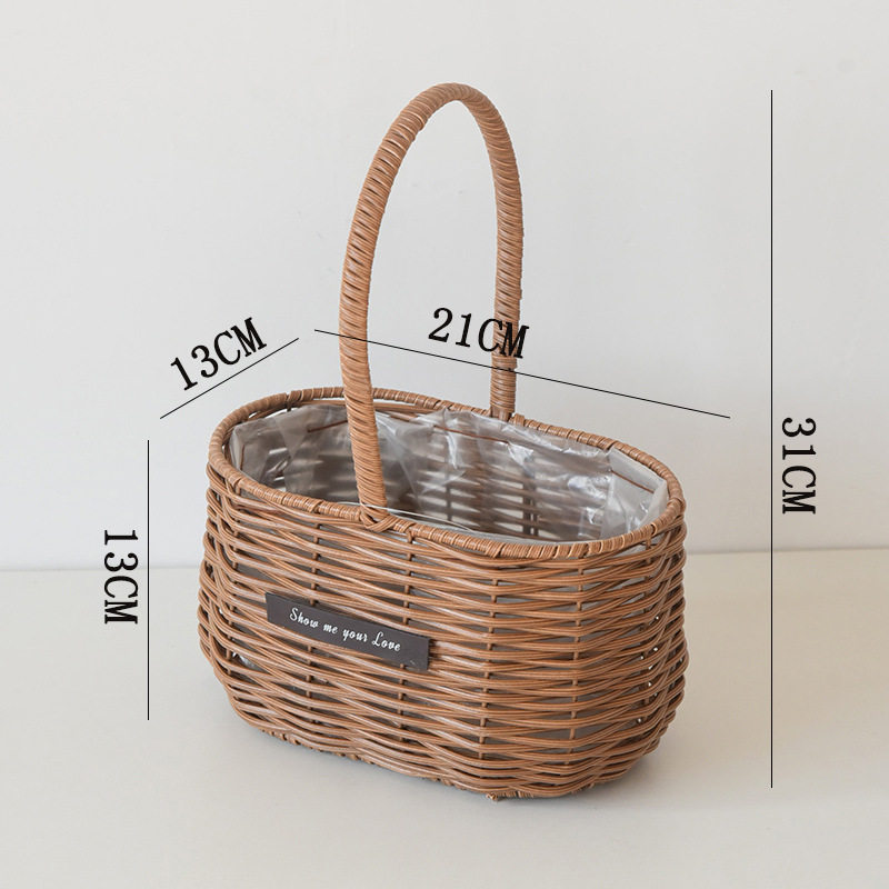 深めのコーヒー色、ロゴ入り手提げバスケット、口径21cm