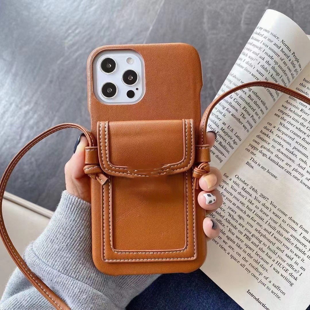 ブラウン クロスボディ カード [セリーンの新バージョン]