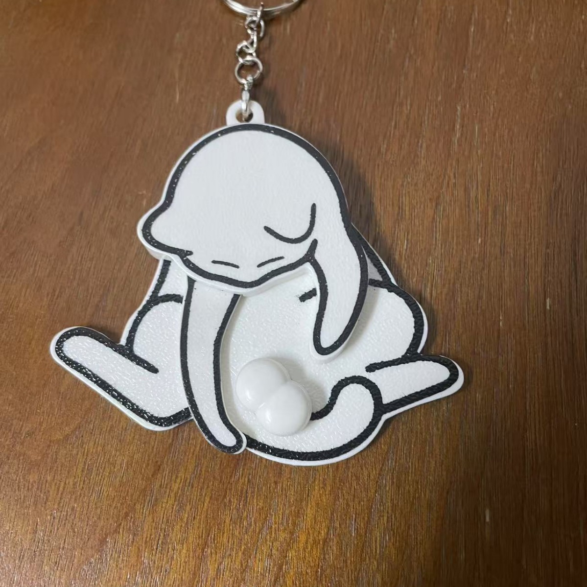 【ホワイト1】たまご猫ペンダント