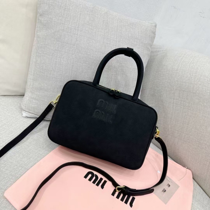 小さなマットブラック