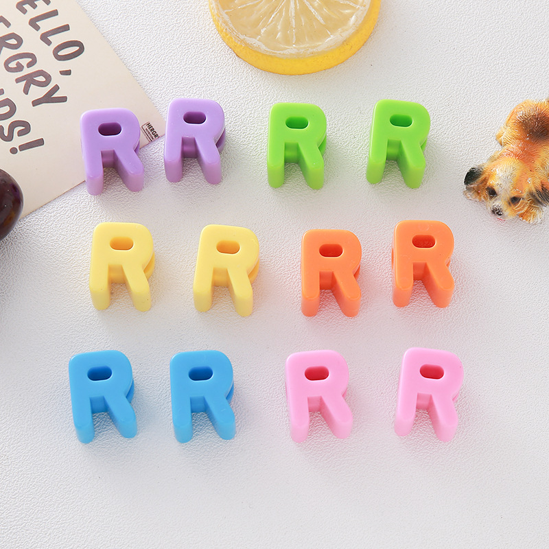 R