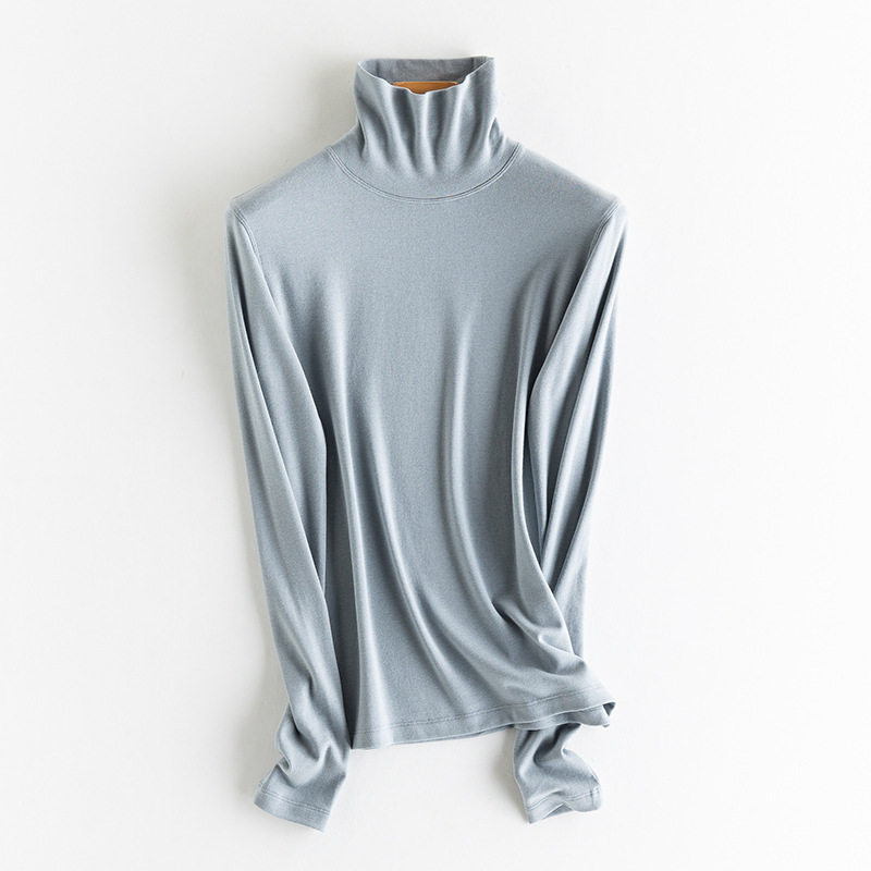 タートルネックブルー