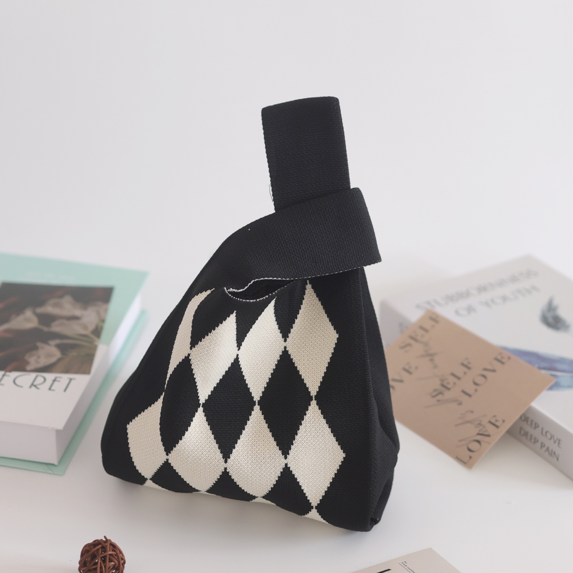 ひし形 - オフブラック