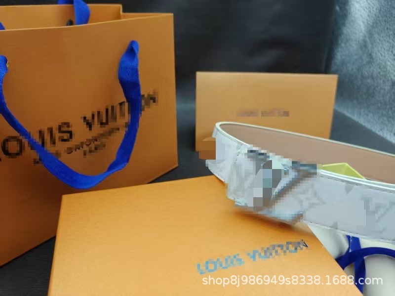 ホワイトフラワーシルバーバックル