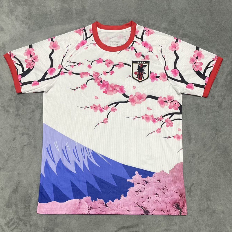 ピンクブルーの日本の桜
