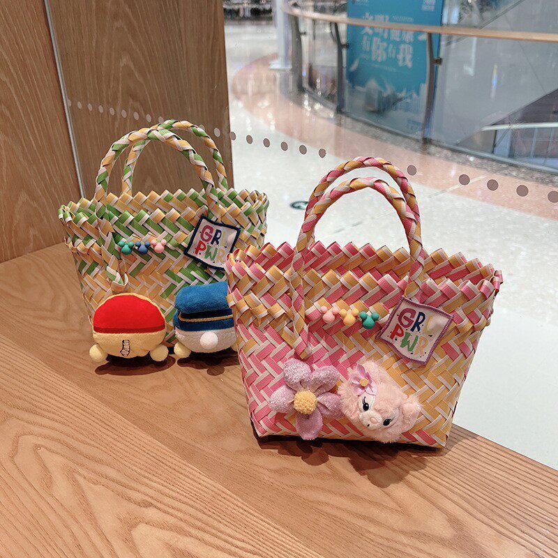 ぬいぐるみ風 ピンク編み込みバッグ