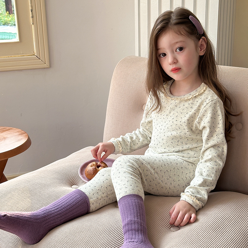 オーツ麦底の花