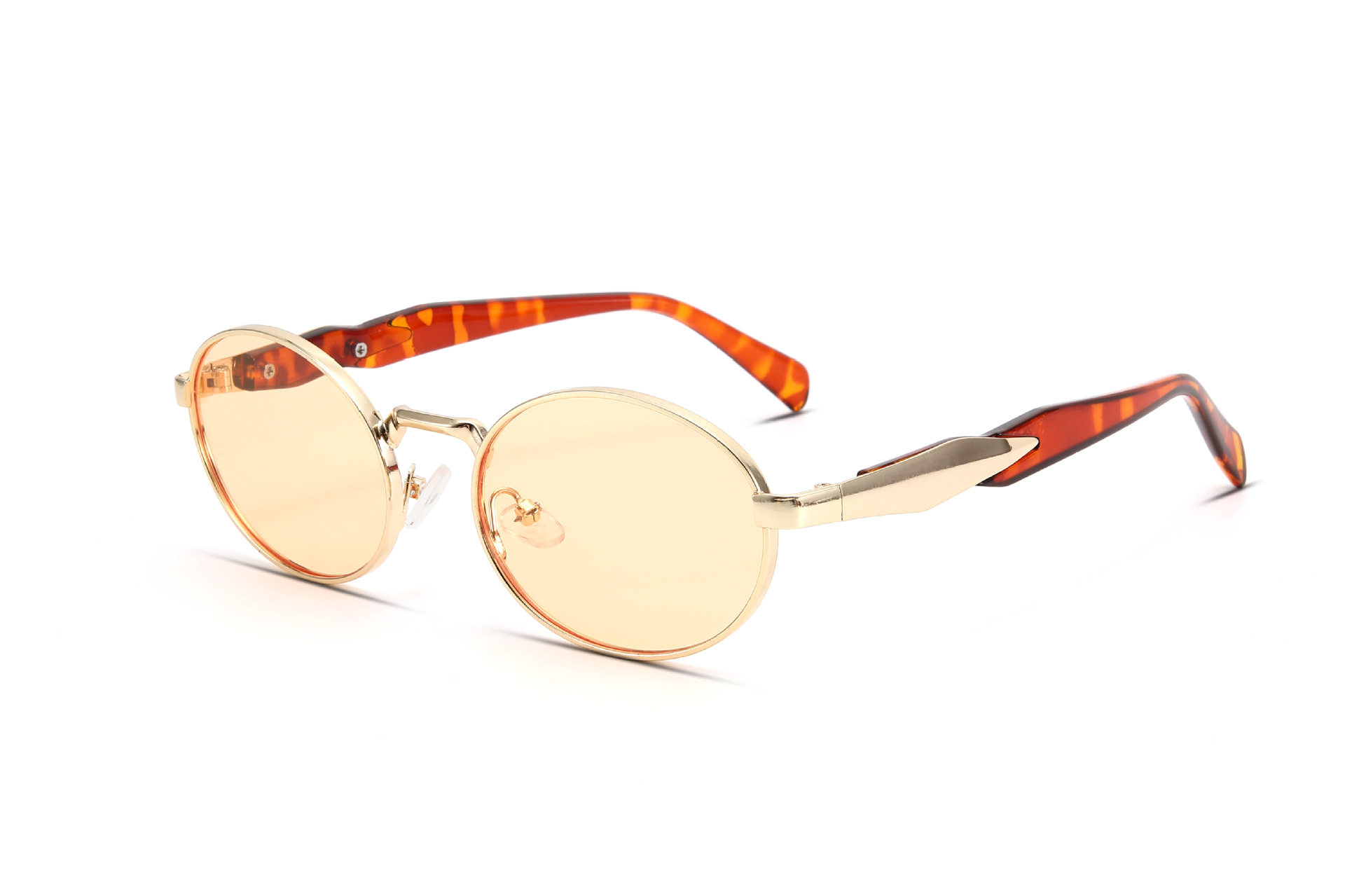 ゴールドフレームのシャンパンスライス