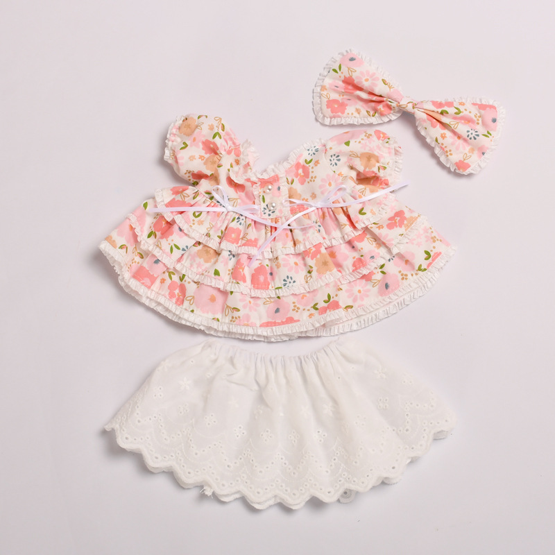 ピンクの花のスカートセット (人形を除く)
